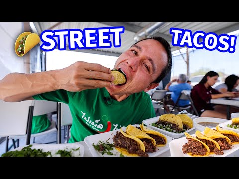 Ultimate Mexican Street Food Tour!! MEAT JUICE TACOS + Sonoran Hot Dogs in Tucson, Arizona!!