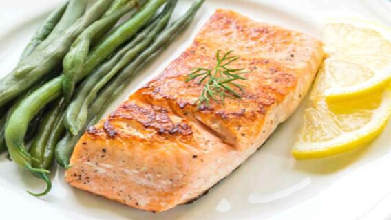 Grilled salmon fillets