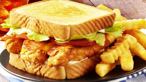 What is the healthiest meal at Zaxby's?